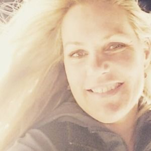 Meet your Posher, Candice